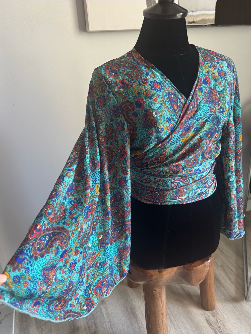 Vintage Teal Paisley Floral Print Indian Silk Boho Bell Sleeve Wrap Crop Top Med